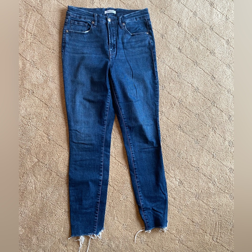Good American Good Legs Raw Hem Jeans - Size 8/29